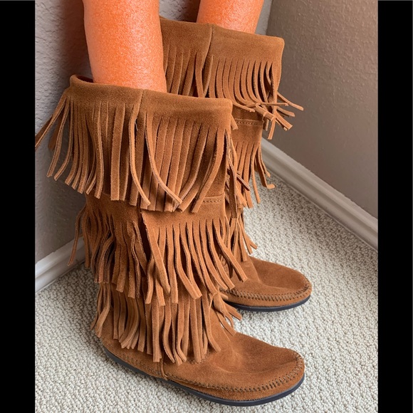 Minnetonka 3-Layer Fringe Boots - Picture 3 of 5